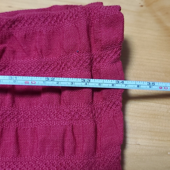 Red Textured Round Tablecloth - Picture 3 of 3